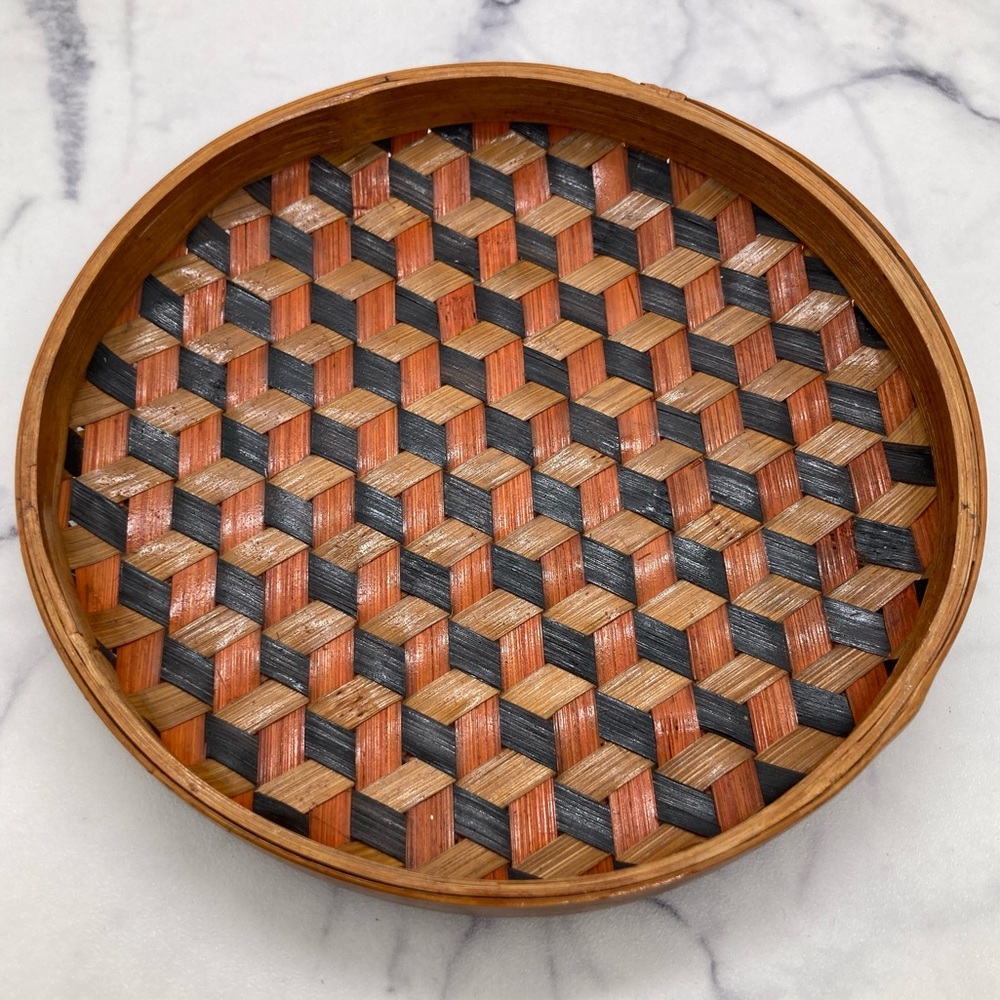 Small Shallow Woven Basket Escher Design Brown & Black About 6.5”